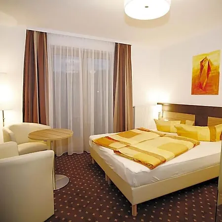 Hotel Diana Portschach am Woerthersee